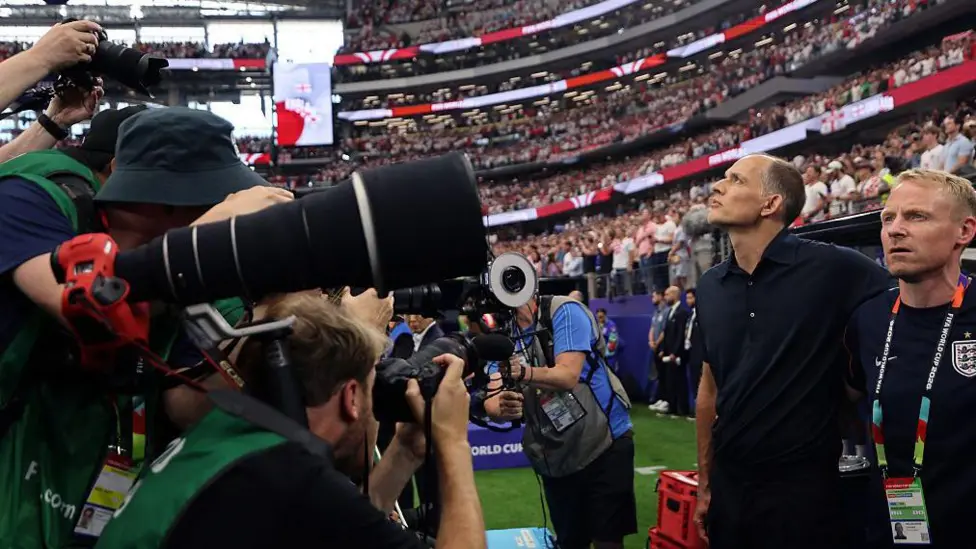 Thomas Tuchel Desak FIFA Ubah Protokol Piala Dunia 2026 Setelah Momen Lagu Kebangsaan Inggris Terganggu