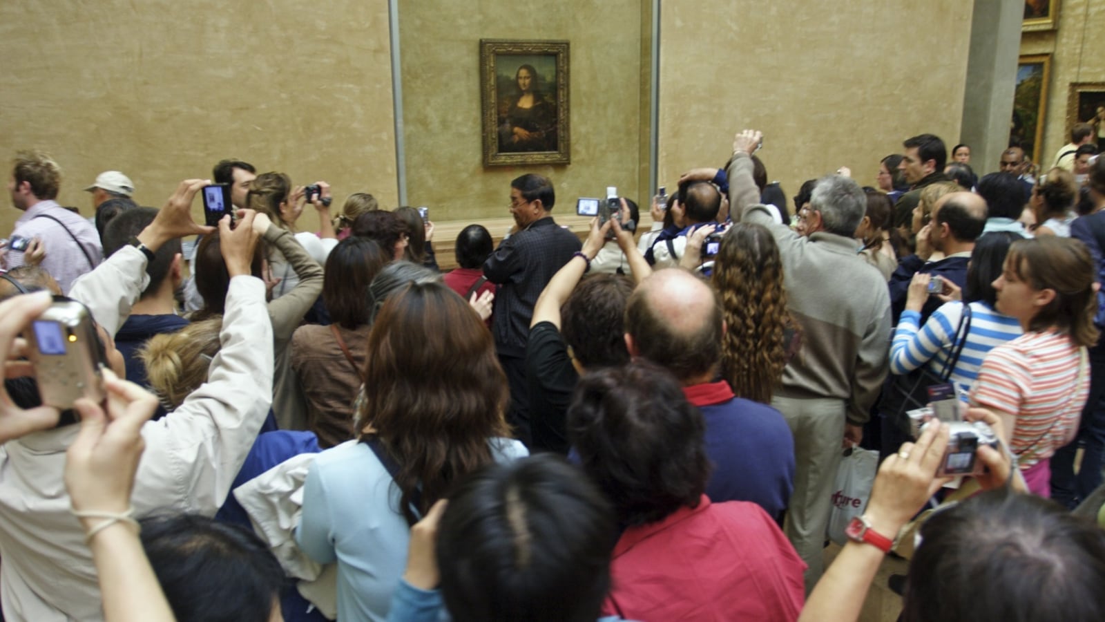 Museum Eropa Resah dengan Pengunjung Pemburu Selfie, Sejumlah Insiden Jadi Sorota
