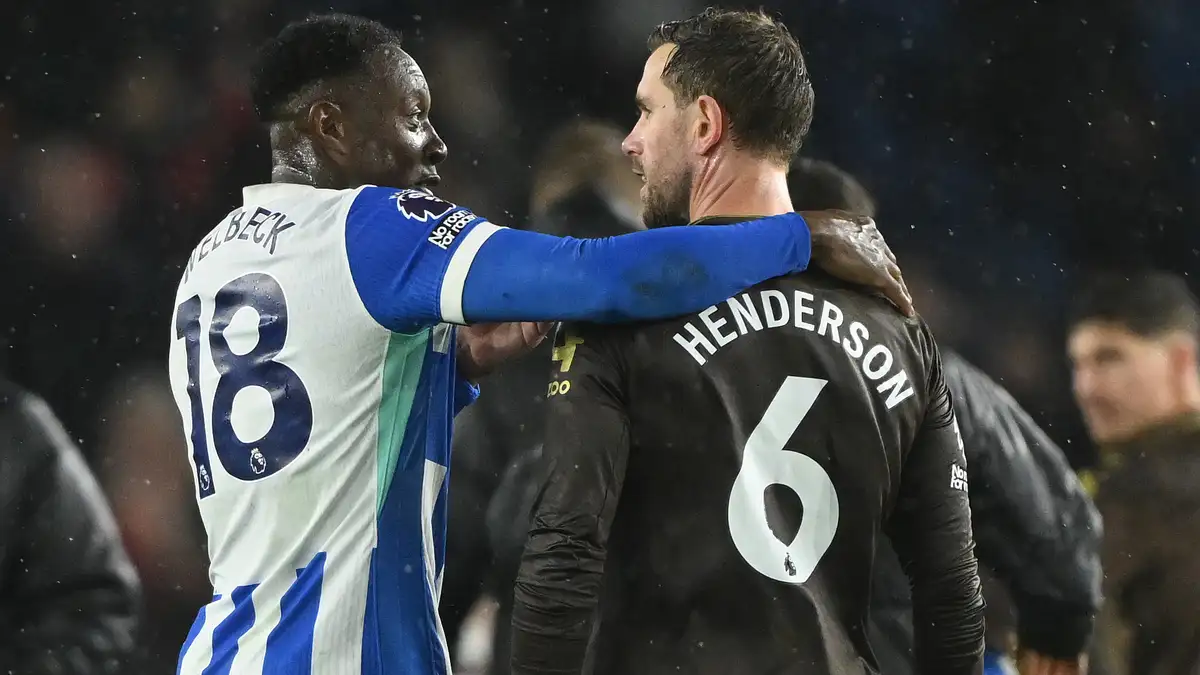 Mengapa Chelsea Tiba-Tiba Merekrut Pemain Berusia 35 Tahun ke Atas?