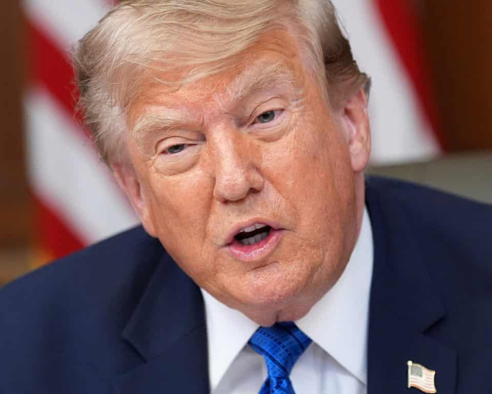 Trump Minta Raksasa Minyak Berhenti Nikmati 'Durian Runtuh' dari Perang Iran